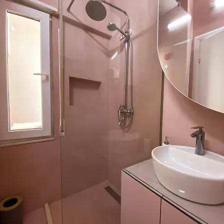 Apartment Pearl Luxury Apartament